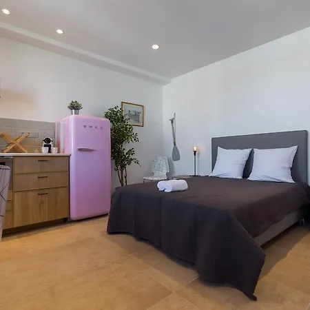 Palais Saint Pierre Apartment Cagnes-sur-Mer Exterior photo